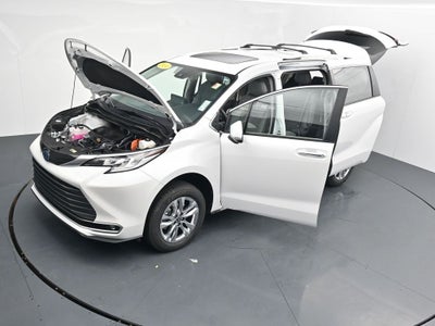 2024 Toyota Sienna Limited 7 Passenger
