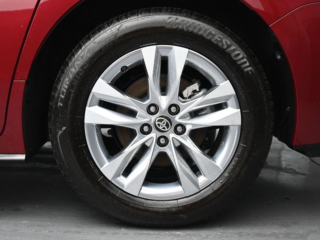 2025 Toyota Sienna Limited 7 Passenger