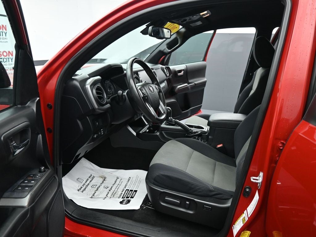 2021 Toyota Tacoma TRD Off-Road V6