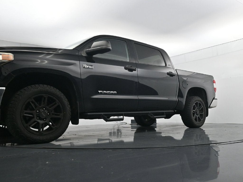 2018 Toyota Tundra SR5