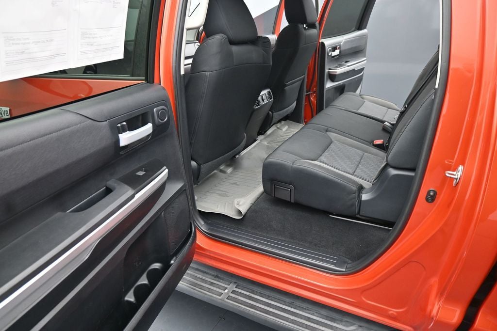 2017 Toyota Tundra SR5