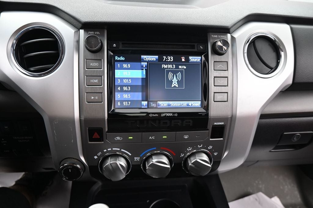 2017 Toyota Tundra SR5