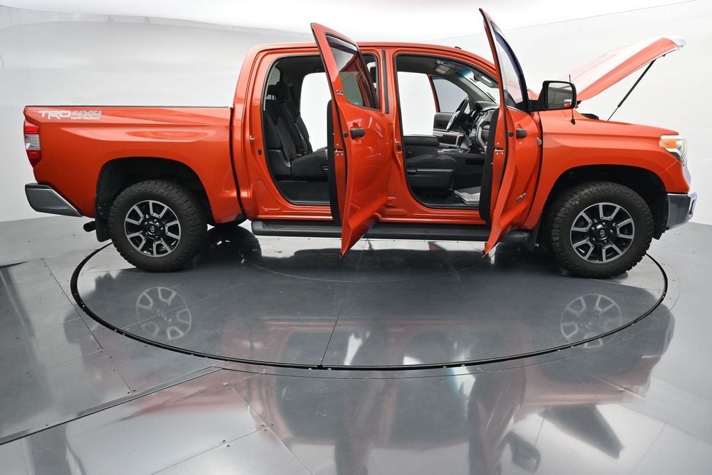 2017 Toyota Tundra SR5