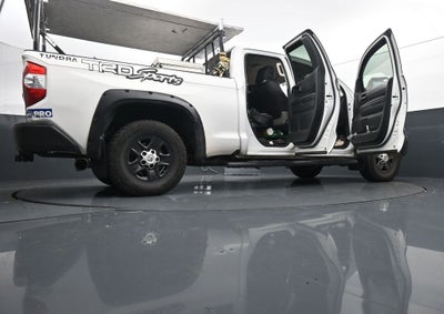 2017 Toyota Tundra SR