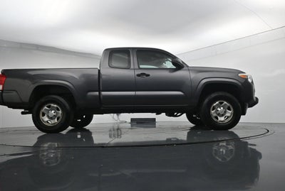 2017 Toyota Tacoma SR