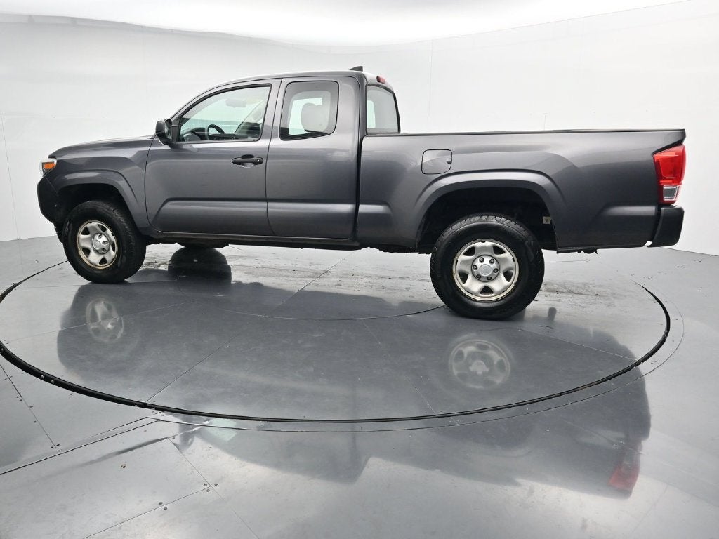 2017 Toyota Tacoma SR