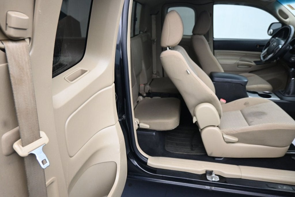 2014 Toyota Tacoma Base