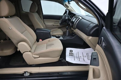 2014 Toyota Tacoma Base