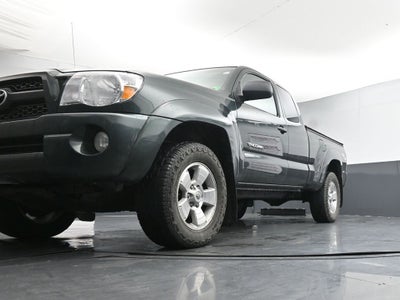 2011 Toyota Tacoma Base V6