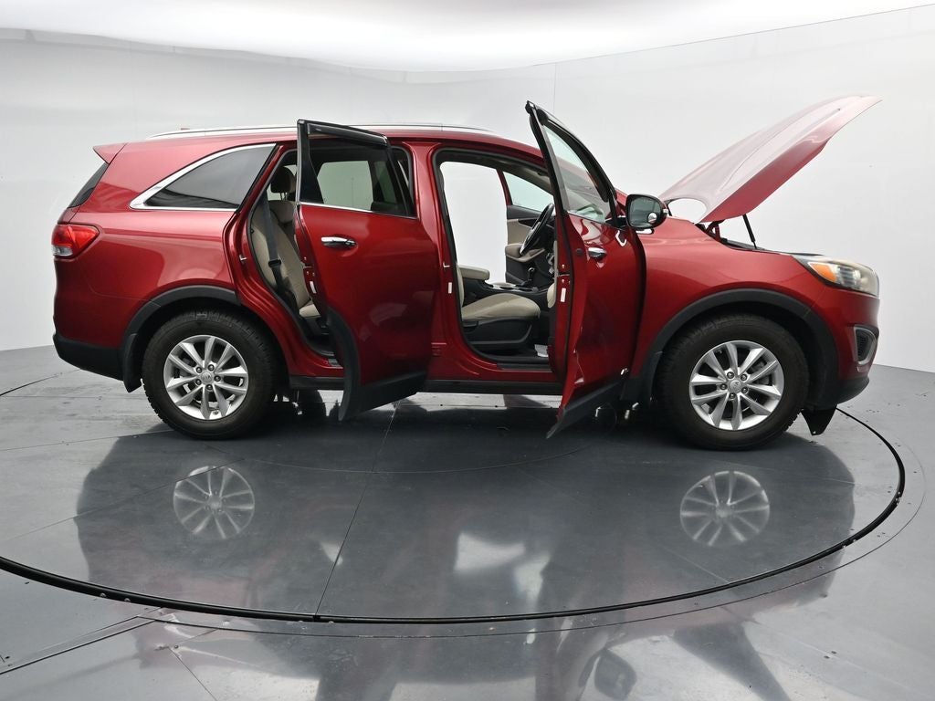 2017 Kia Sorento LX
