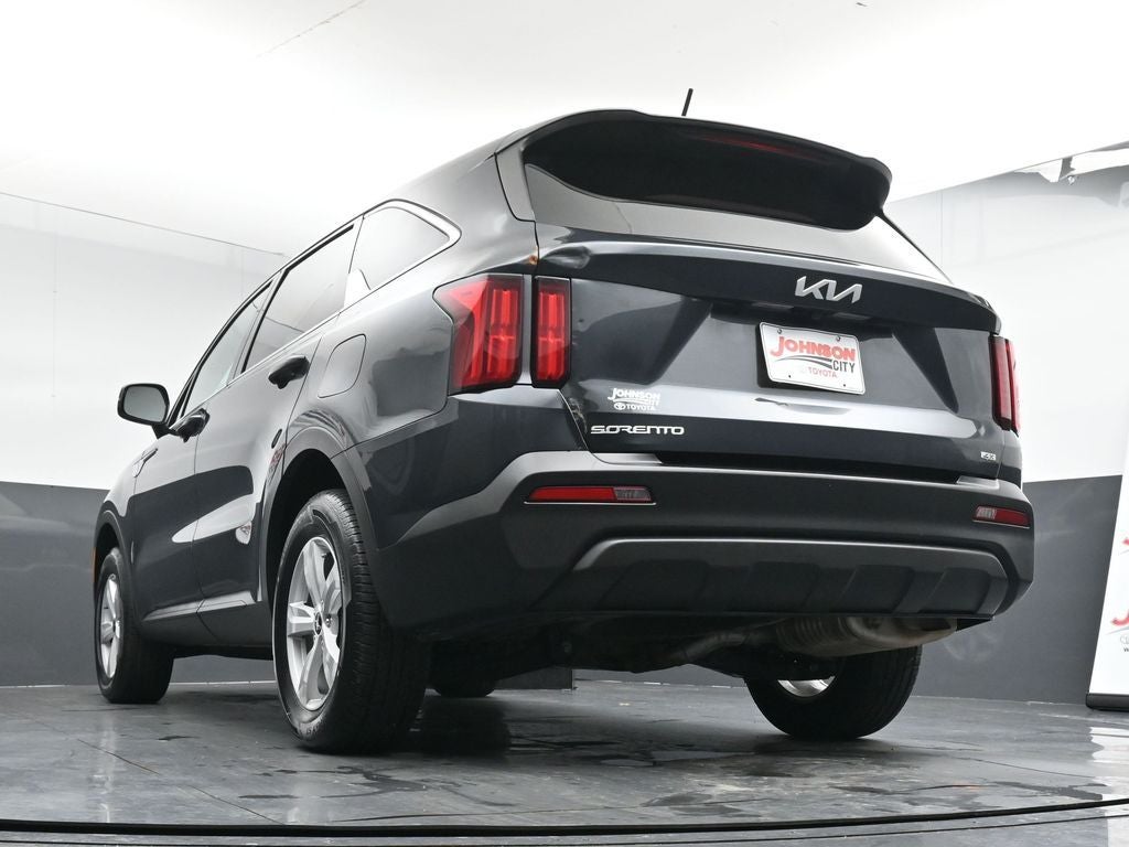 2023 Kia Sorento LX