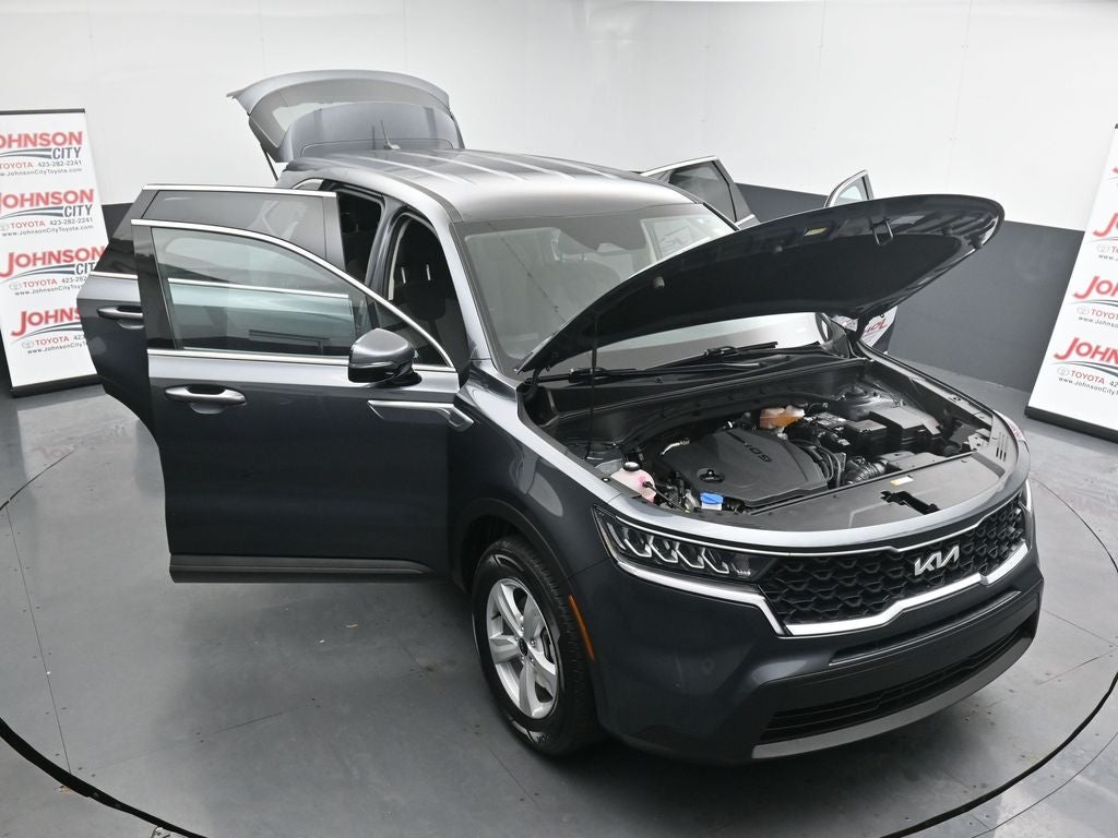 2023 Kia Sorento LX