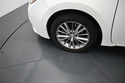 2014 Toyota Corolla LE Plus