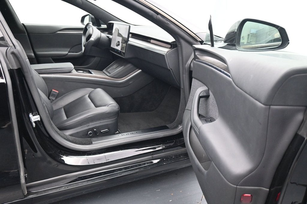2022 Tesla Model S Base