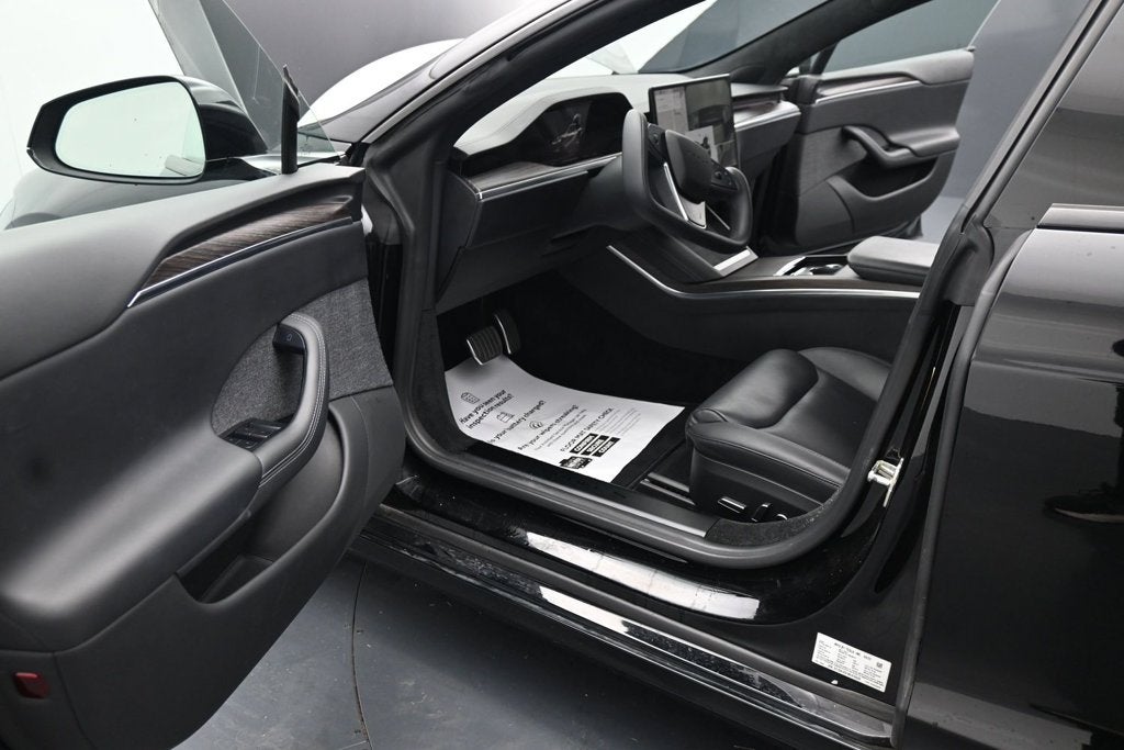 2022 Tesla Model S Base