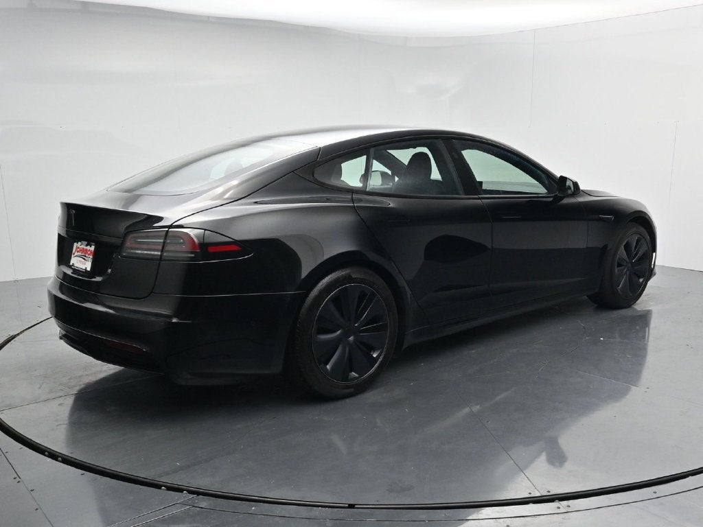 2022 Tesla Model S Base
