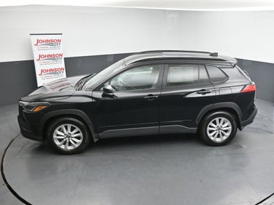 2024 Toyota Corolla Cross LE