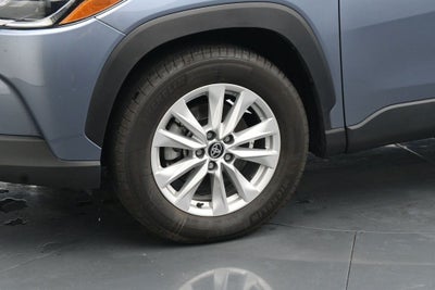 2025 Toyota Corolla Cross LE