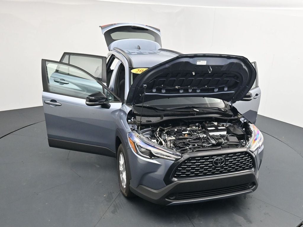 2025 Toyota Corolla Cross LE