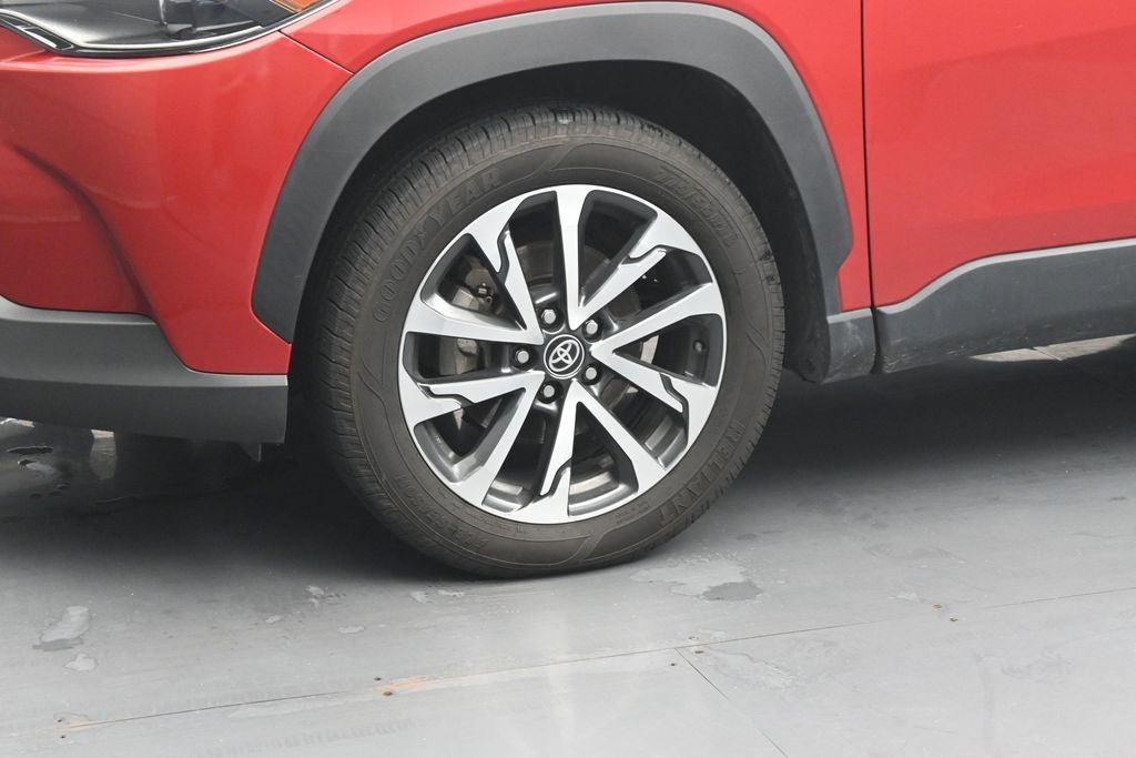 2022 Toyota Corolla Cross XLE