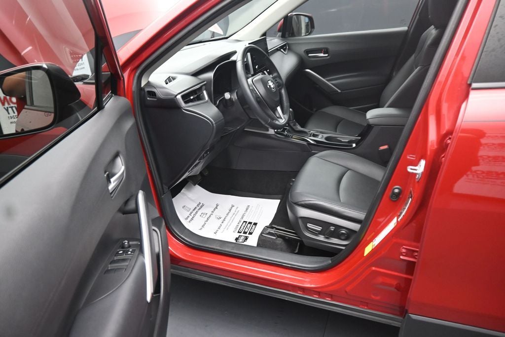 2022 Toyota Corolla Cross XLE