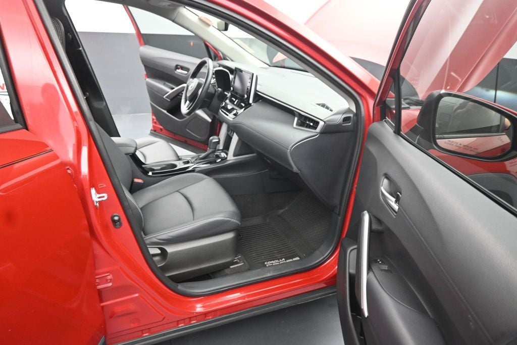 2022 Toyota Corolla Cross XLE