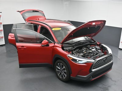 2022 Toyota Corolla Cross XLE