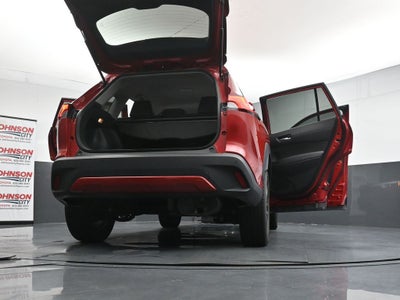 2022 Toyota Corolla Cross XLE