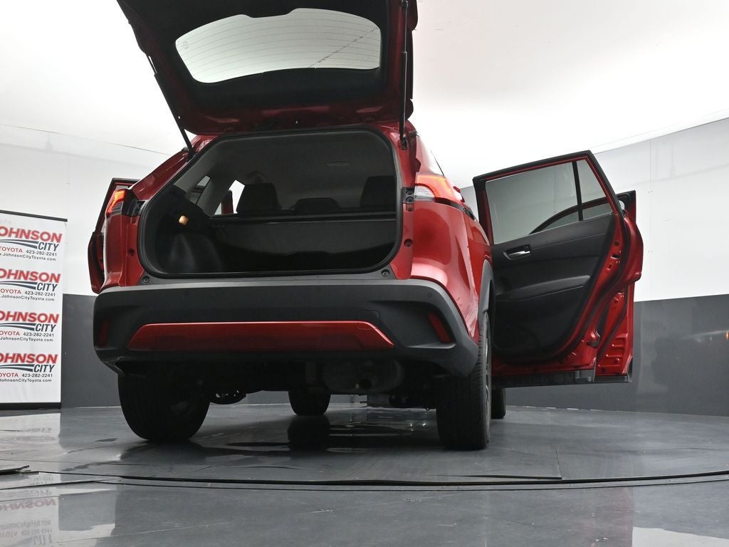 2022 Toyota Corolla Cross XLE