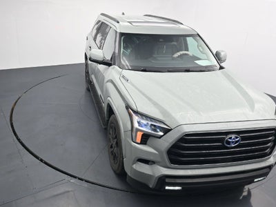 2024 Toyota Sequoia SR5
