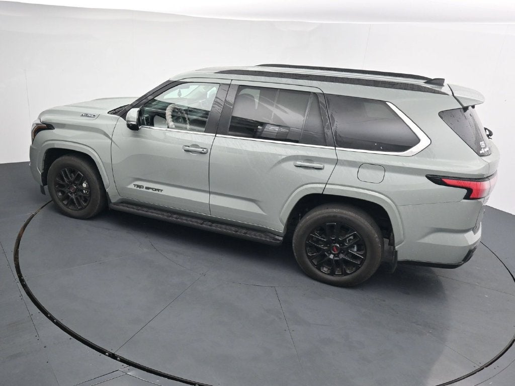 2024 Toyota Sequoia SR5