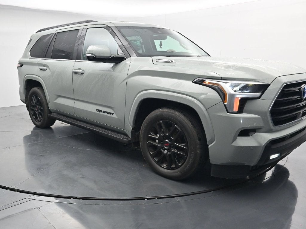 2024 Toyota Sequoia SR5