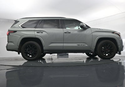 2024 Toyota Sequoia SR5