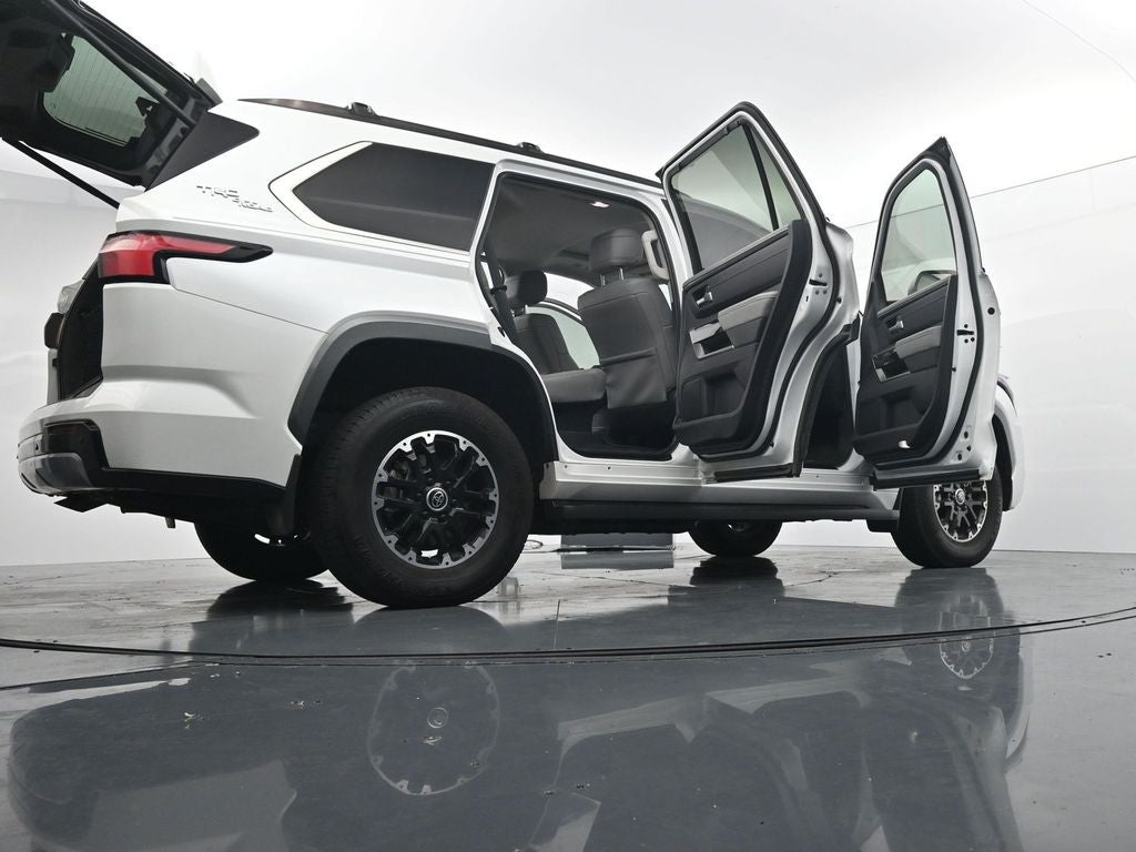 2023 Toyota Sequoia Limited