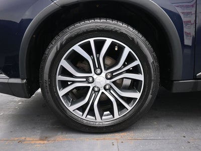 2017 Mitsubishi Outlander ES