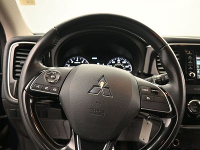 2017 Mitsubishi Outlander ES