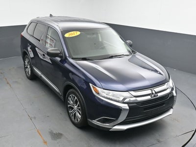 2017 Mitsubishi Outlander ES