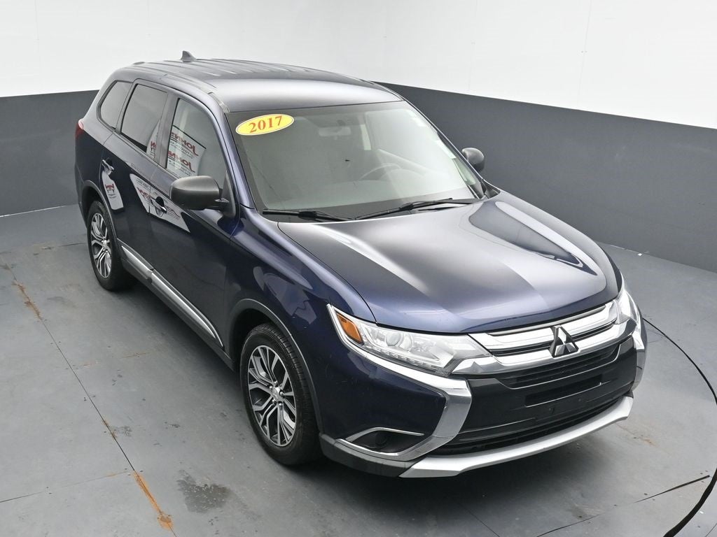 2017 Mitsubishi Outlander ES