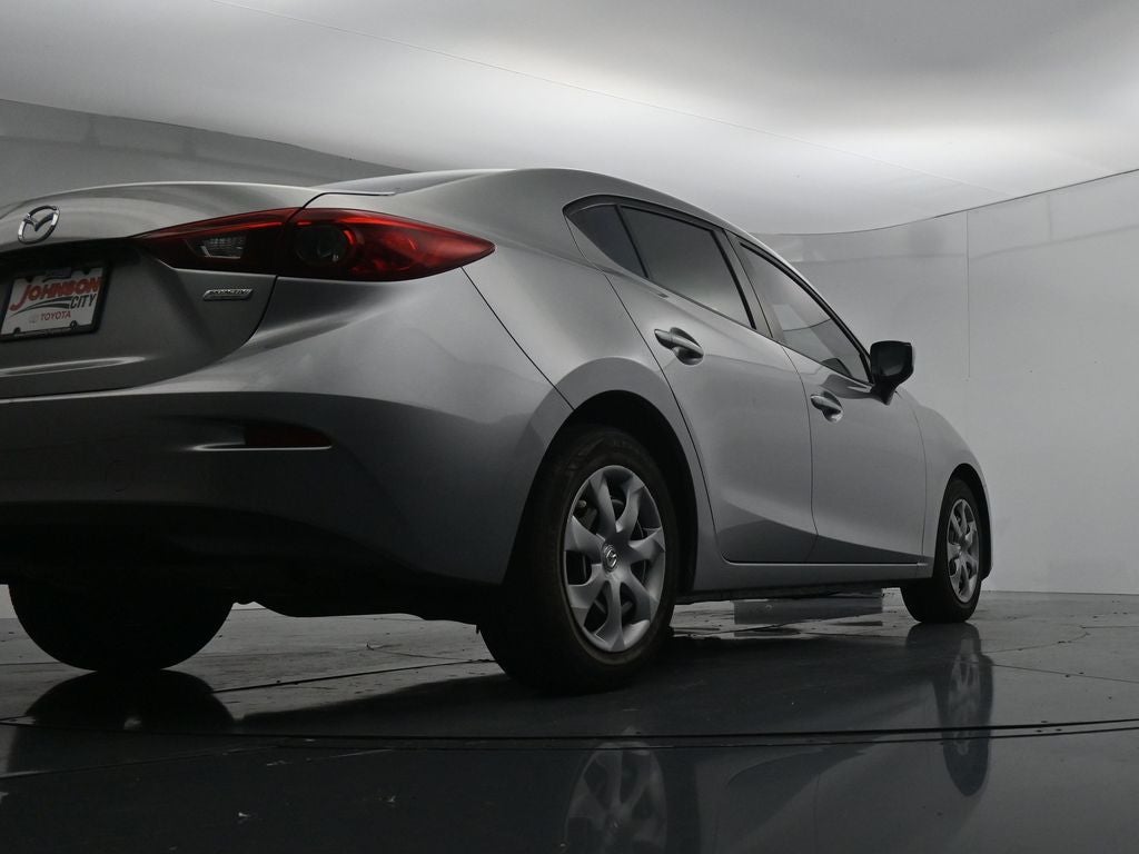 2015 Mazda Mazda3 i Sport