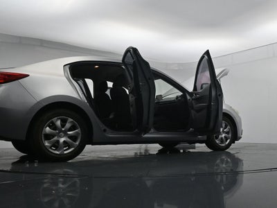 2015 Mazda Mazda3 i Sport