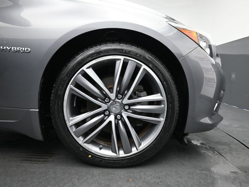 2016 INFINITI Q50 Base