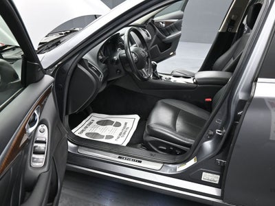 2016 INFINITI Q50 Base