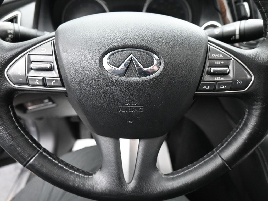 2016 INFINITI Q50 Base