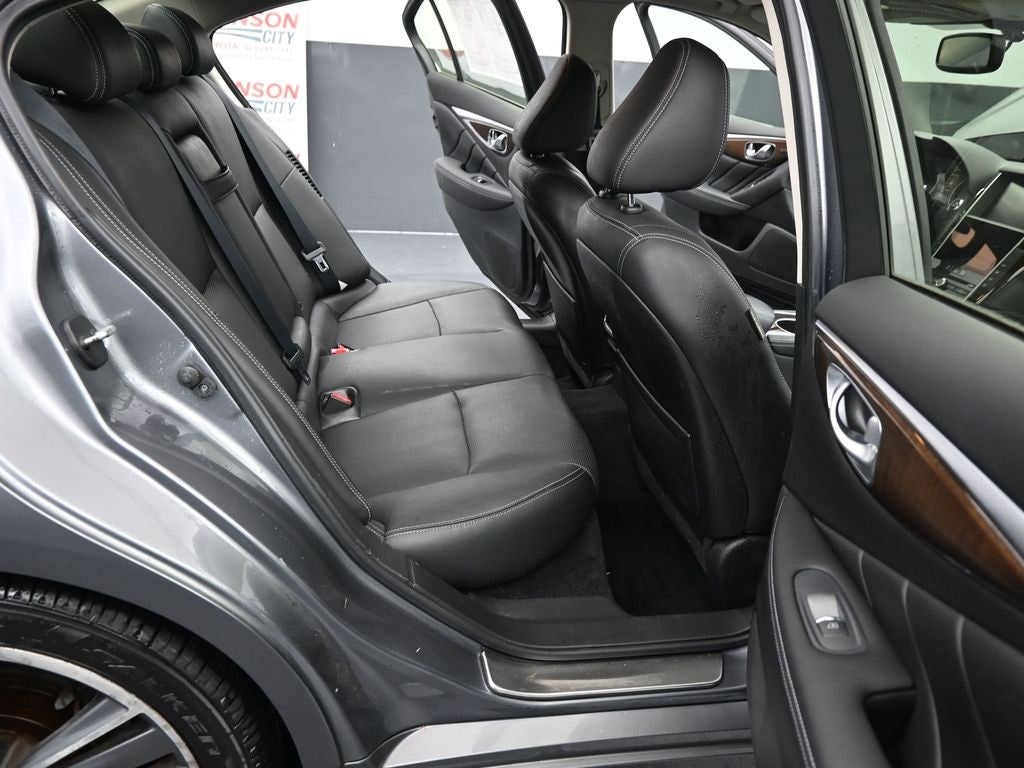 2016 INFINITI Q50 Base