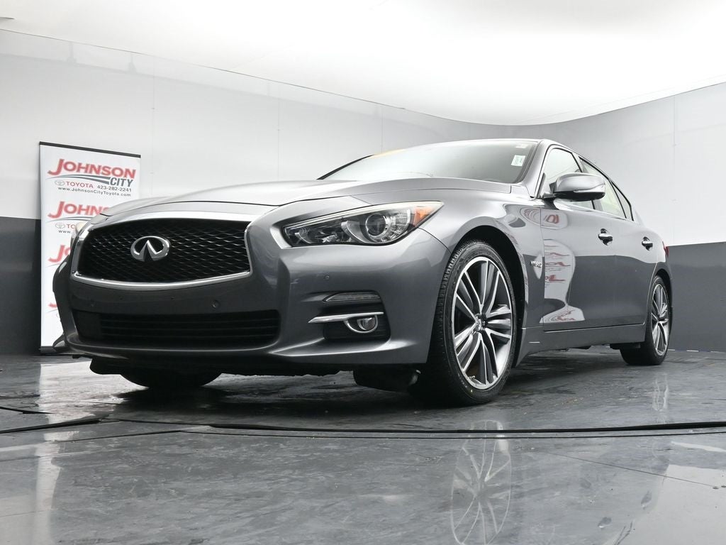 2016 INFINITI Q50 Base