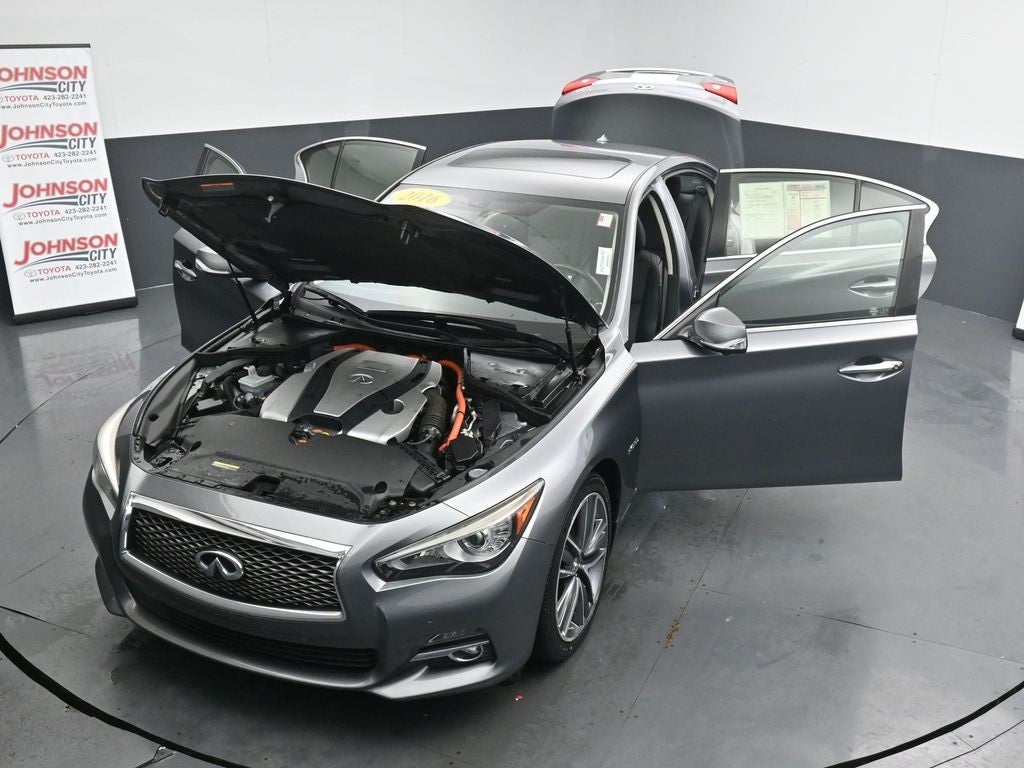 2016 INFINITI Q50 Base