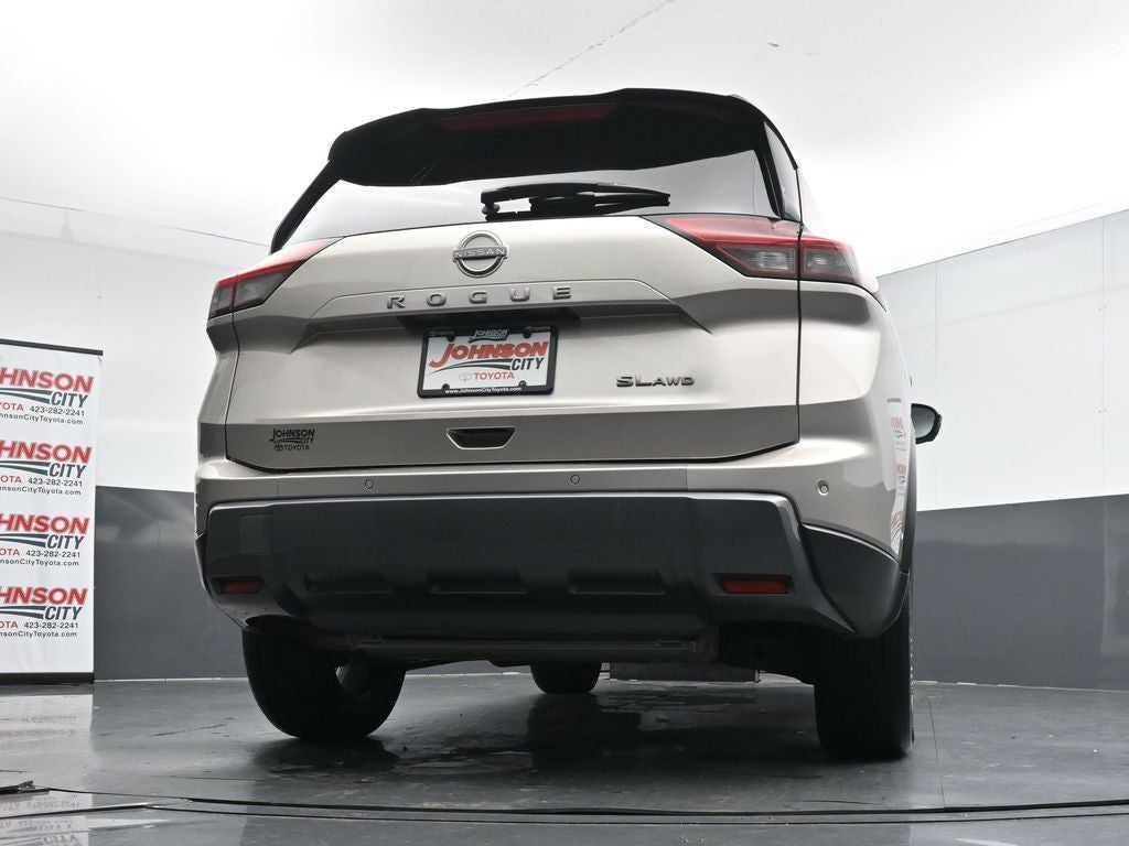 2024 Nissan Rogue SL