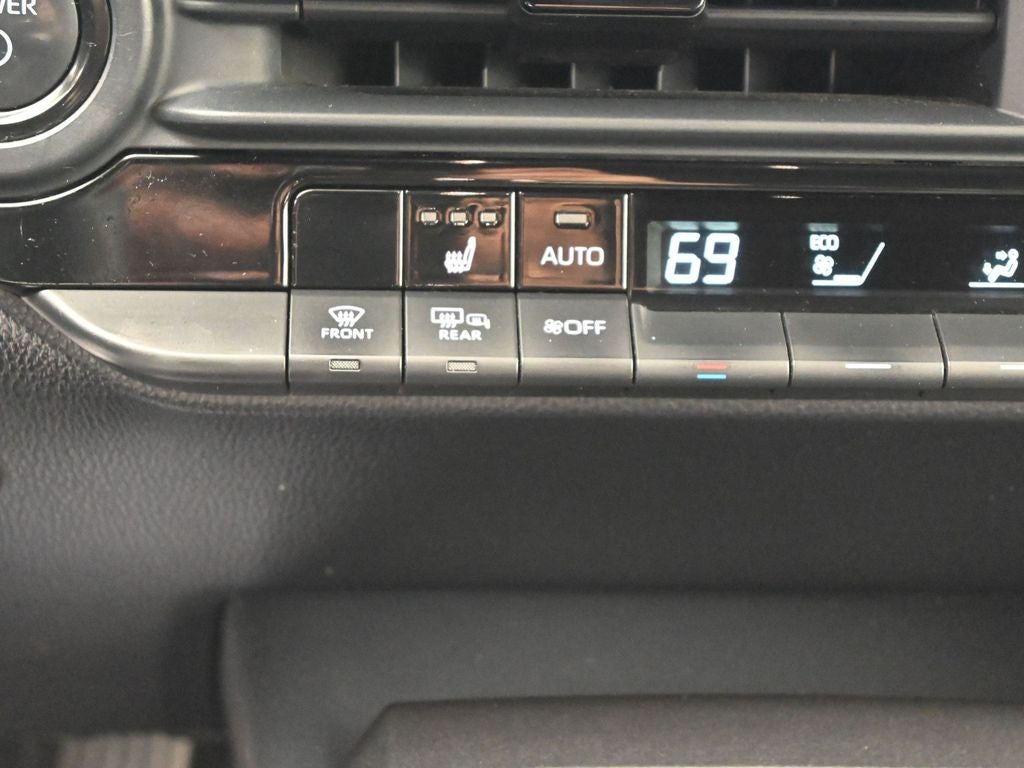 2023 Toyota Crown XLE