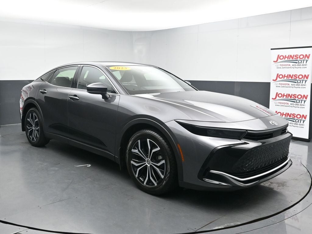 2023 Toyota Crown XLE