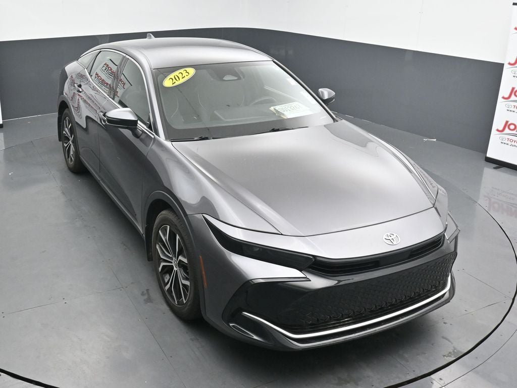 2023 Toyota Crown XLE